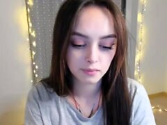 Hot amateur webcam teen masturbates for their fans