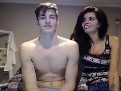 teen mandy138 flashing boobs on live webcam