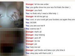 Omegle plays with tits
