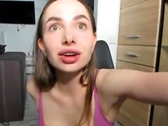 Big boobs brunette amateur teen webcam girl