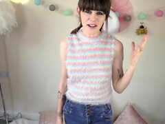 Brunette Solo Webcam Masturbation