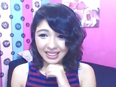 Very cute asian babe on cam