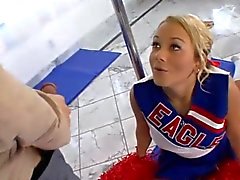 Flexible teen cheerleader loves the cock