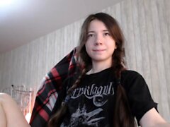 Hot amateur webcam teen masturbates for their fans