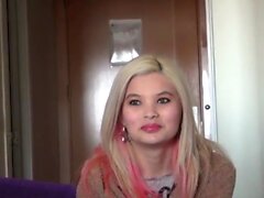 Blonde teen dildo casting video