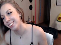 Horny Chick Gets Fucked Hard By Lover